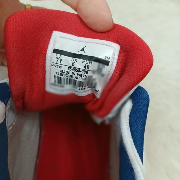 Nike Air Jordans Red & Blue on White Mesh Strap Youth Size 7Y - Picture 6 of 10